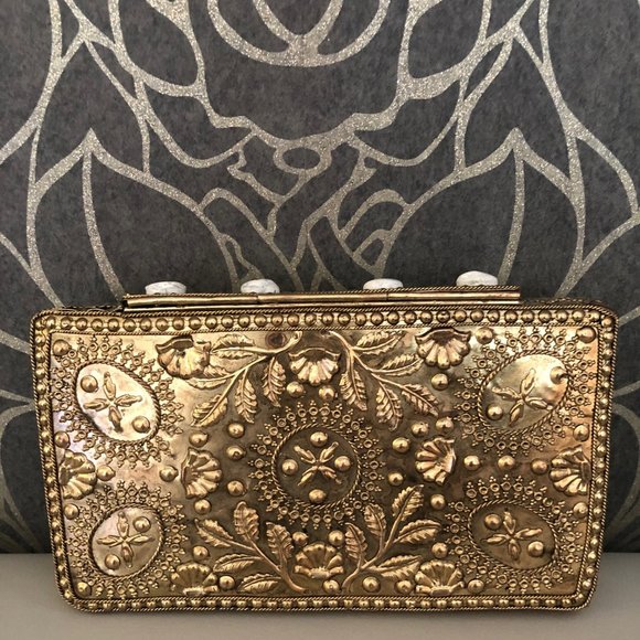 St. Xavier Purse - BRAND NEW - Picture 4 of 4